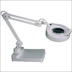 Illuminated Magnifier