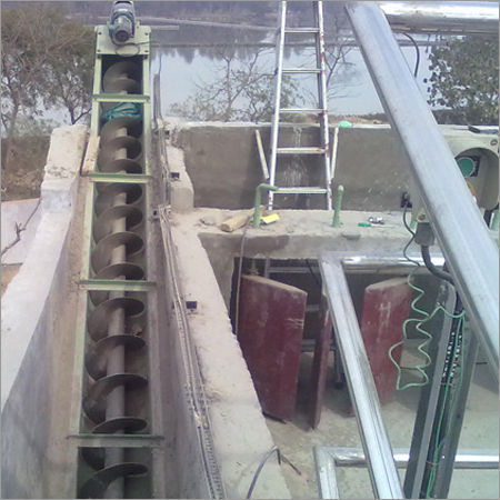 Industrial Screw Conveyor