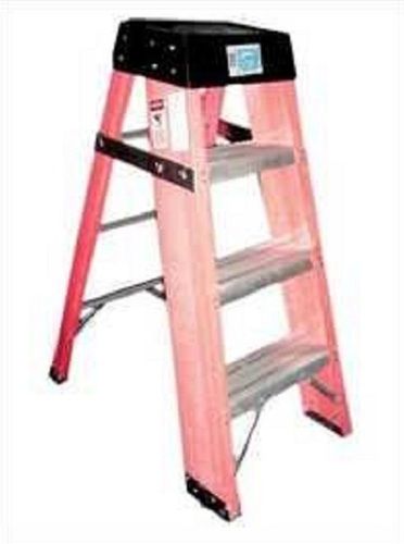 Portable And Lightweight Corrosion Resistant Frp Step Ladders For Industrial