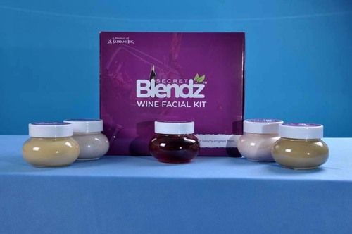 Wine jumbo facial kit