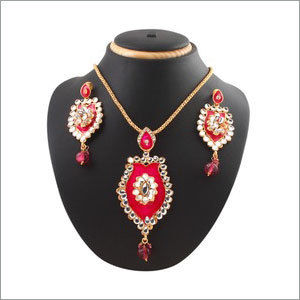 Meena Pendant Sets