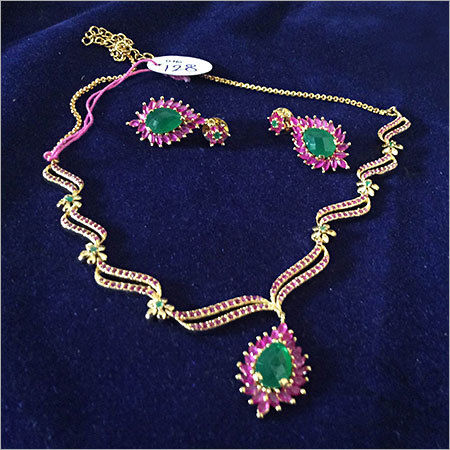 Fashion Necklace Set