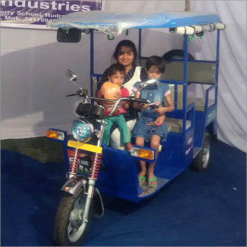 Bolt Eco Friendly Electric Rickshaw