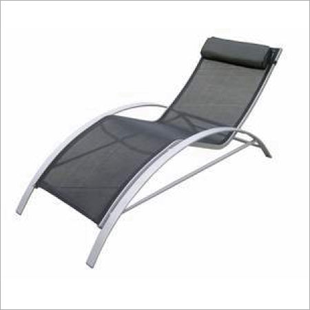 Outdoor Lounge Chairs