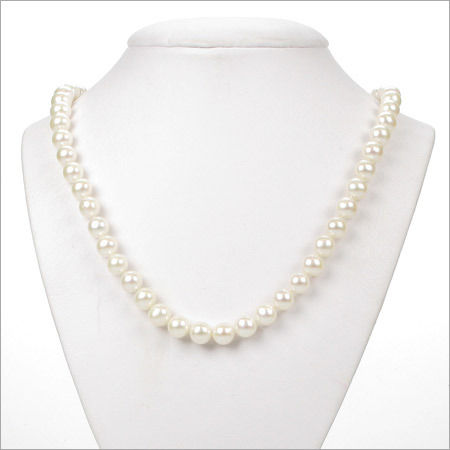 Low-Carb Pearl Necklace