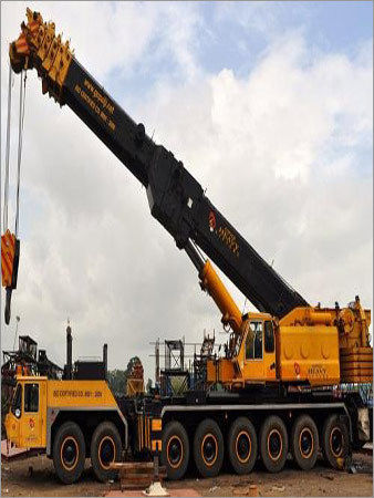 Tyre Mounted Telescopic Cranes Rental