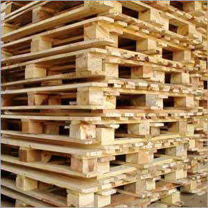 Two Way Wooden Pallet - Customizable Designs, Termite Resistant, High Strength, Easy Handling