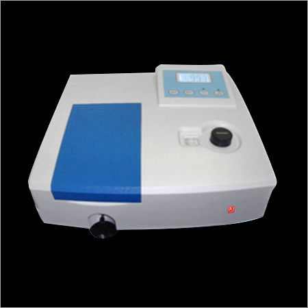 Microprocessor Spectrophotometer - Wavelength Range 320 to 1000 nm, 1 nm Resolution, 8 KG Weight, LCD Display, Up to 100 Samples Storage