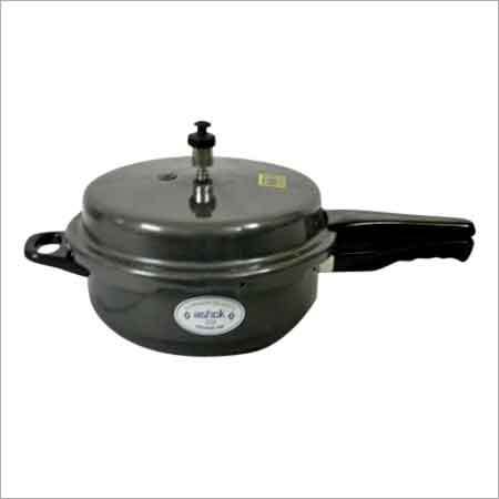 4 Litre Hard Anodized Pressure Cooker