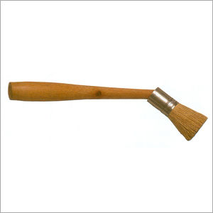 Angles Applicator Brush with Wooden Handle