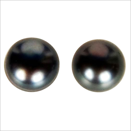 Black Pearl Studs
