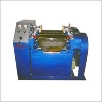 Hydraulic Triple Roll Mill