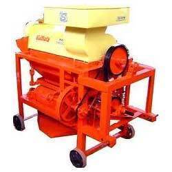 Maize Sheller Cum Husk Remover