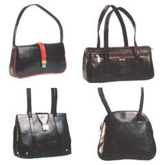 Spacious And Stylish Ladies Hand Bags Gender: Women