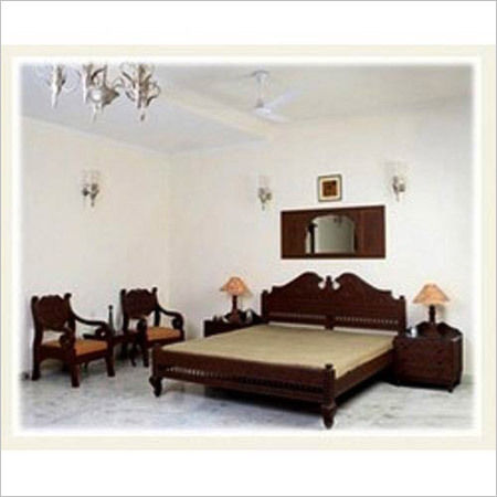 Antique Style Wooden Furniture Accuracy: 1-5 Gram Gm