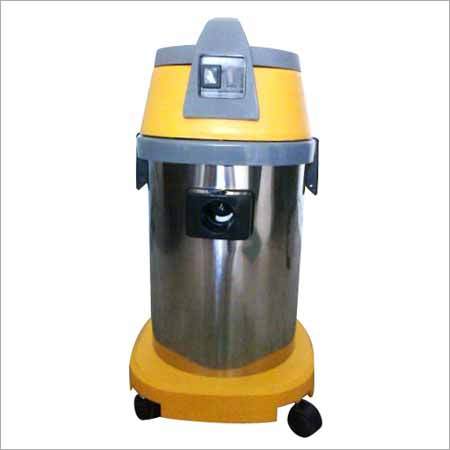 industrial vacuum cleaners