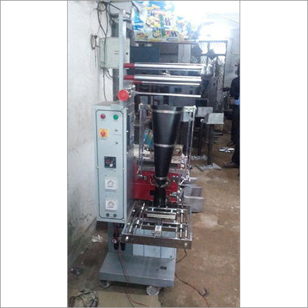 Naumatic Namkeen Packing Machine Bore Size: 95.00 Mm