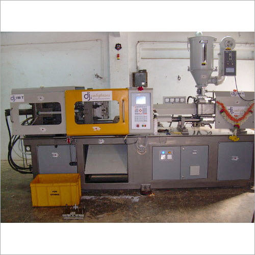 Industrial Injection Molding Machines
