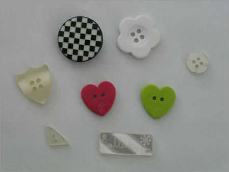 Plastic Shaped Buttons