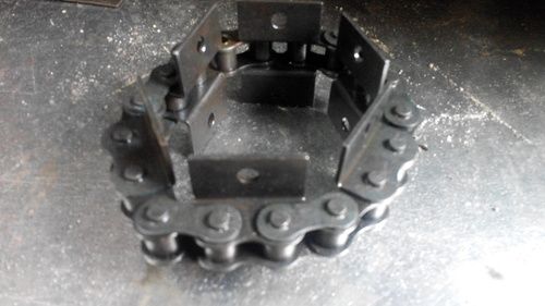 Single attachment chain