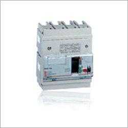 Molded Case Circuit Breaker