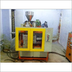 Auto Deflashing Blow Moulding Machine