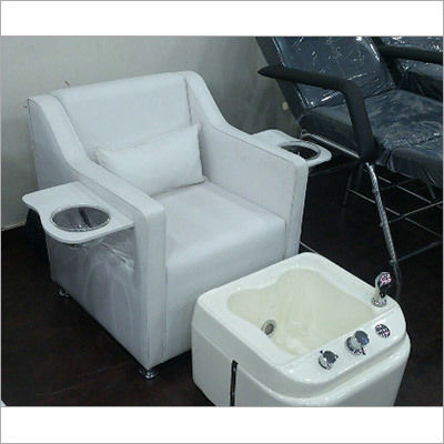 Pedicure Station