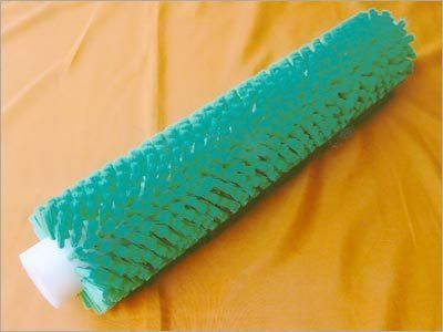 Nylon Roll Brush (Green) Liquid