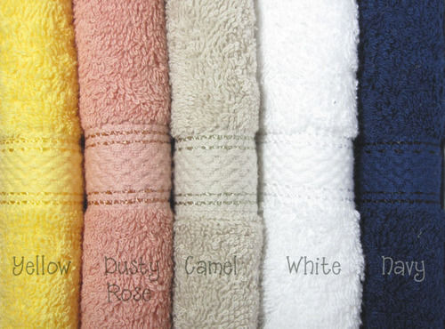 CLOSE LOOK BATH TOWEL