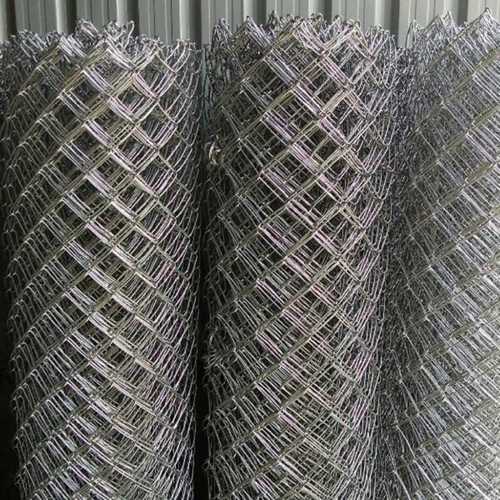 Galvanized Chain Link Fence Application: Construction