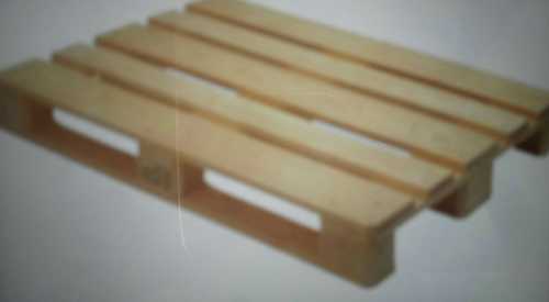 Heavy Solid Wooden Pallets