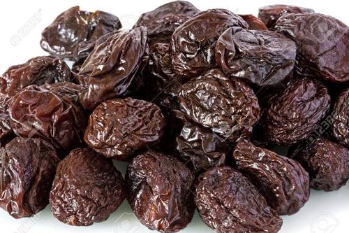 Black Dried Organic Pitted Prunes