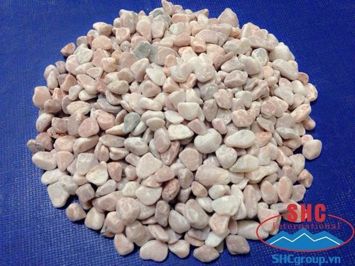 Natural Pink Pebble Stone Grade: Diversified