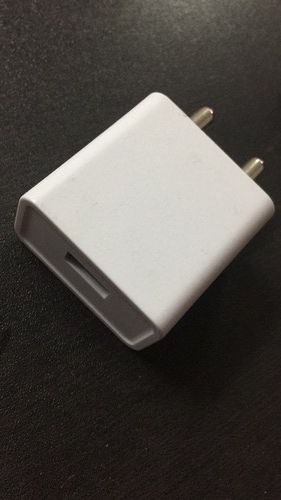  व्हाइट 1.5A सिंगल USB चार्जर 