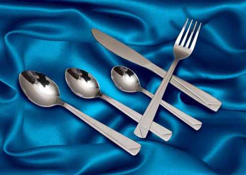 Silver Fancy Stainless Steel Cutlery Set