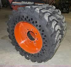 Heavy Duty Bobcat Solid Tyres