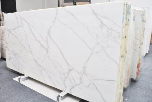 Polished Statuario Marble Slab - 300x190 cm, White Color, High Glossy Finish, Dust Resistance, Ideal for Hotel, Kitchen & Office Use