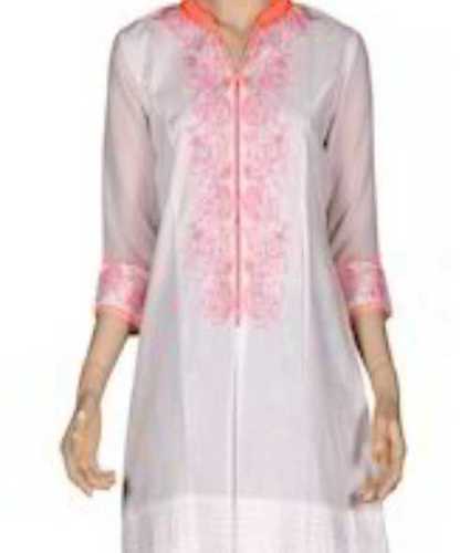 Ladies Long Length Embroidered Kurti Bust Size: 32-42 Inch (In)