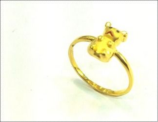 Yellow Gold Child Ring