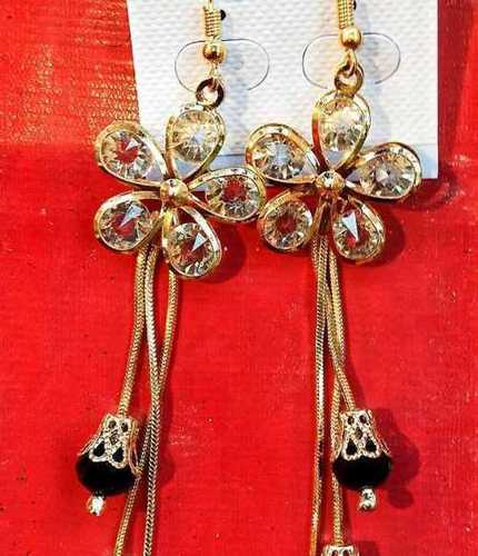 Modern Artificial Crystal Earrings Gender: Women