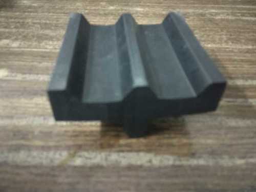 Plain Black EPDM Rubber Pad By Maruti Rub Plast Pvt. Ltd.