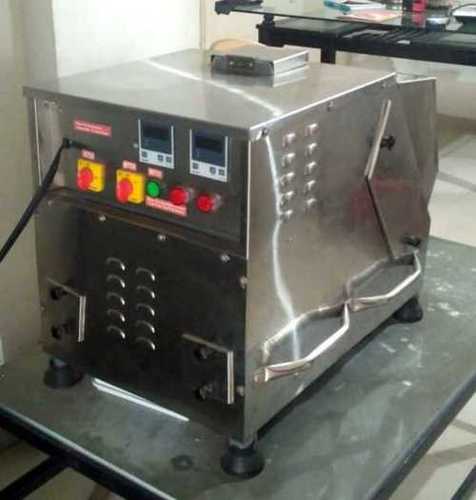 Automatic Chapati Making Machine - Metal Construction, 220V/380V Voltage, 100-500kg Weight | Automatic Operation, Low Noise, High Efficiency, Silver Finish, PLC Control