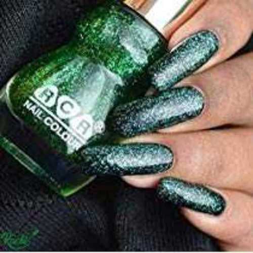 Ladies Glitter Nail Polish