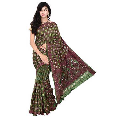 Green With Maroon Printed Pattern Bandhani Saree