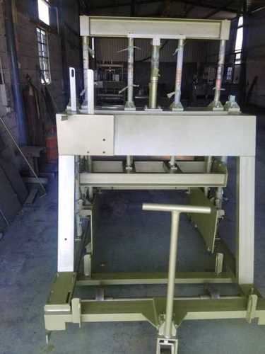 Hollow Block Making Machine