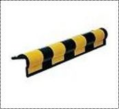 Round Shape Rubber Corner Pillar Guard