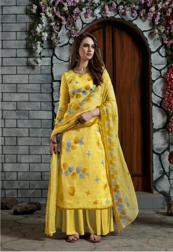 येलो रूपाली सैटिन डिजिटल प्रिंट्स हैंडवर्क और आरी वर्क सूट