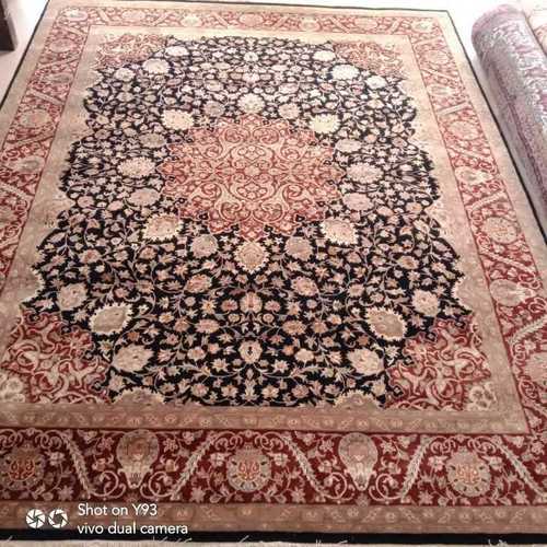 Handmade Wool Knotted Carpets 