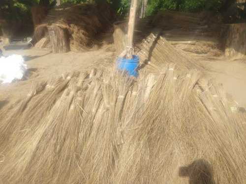 Nariyal Broom Stick (Jhadu)