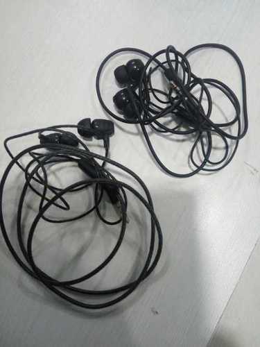 Light Weight Earbuds With Microphone